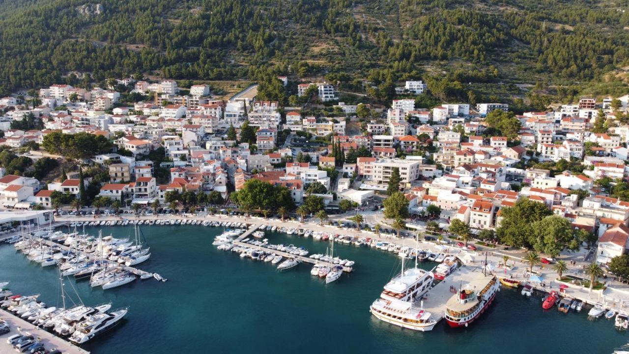 Apartments Larus Baska Voda Exterior photo
