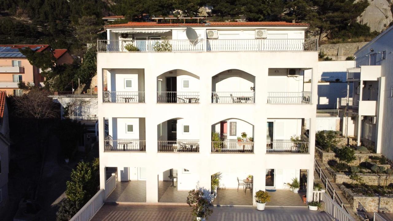 Apartments Larus Baska Voda Exterior photo