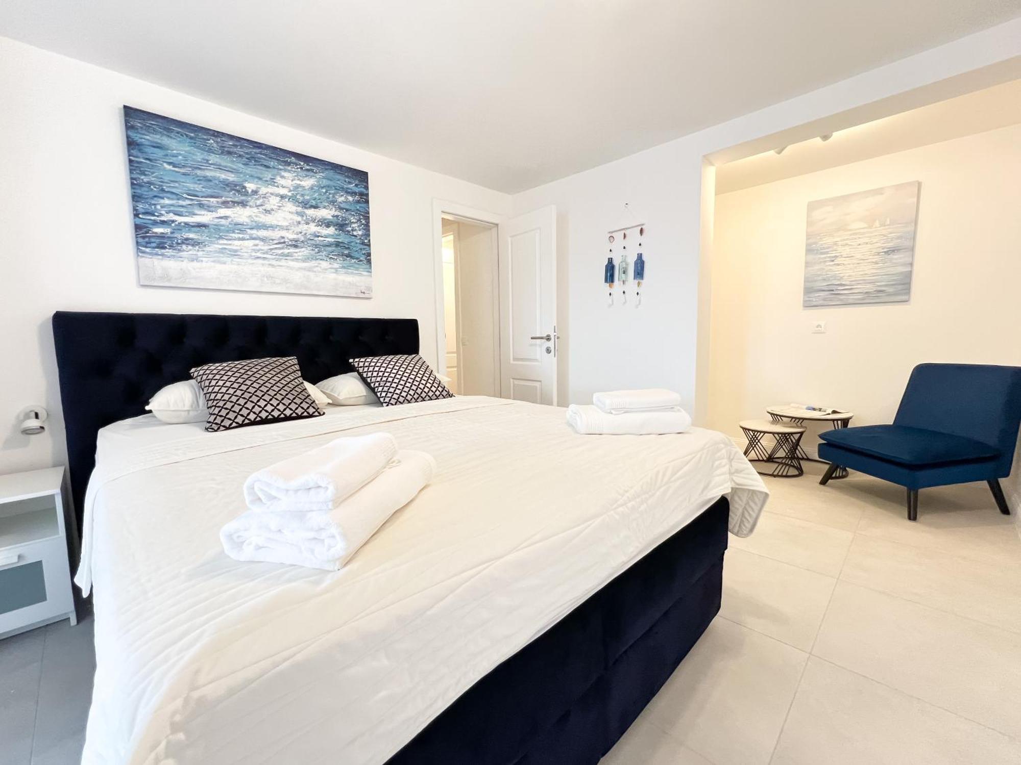 Apartments Larus Baska Voda Exterior photo